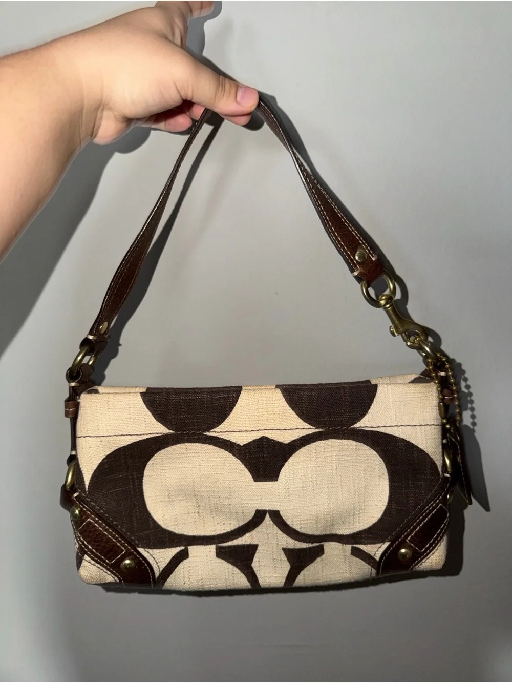 Coach Signature Carly shoulder bag
